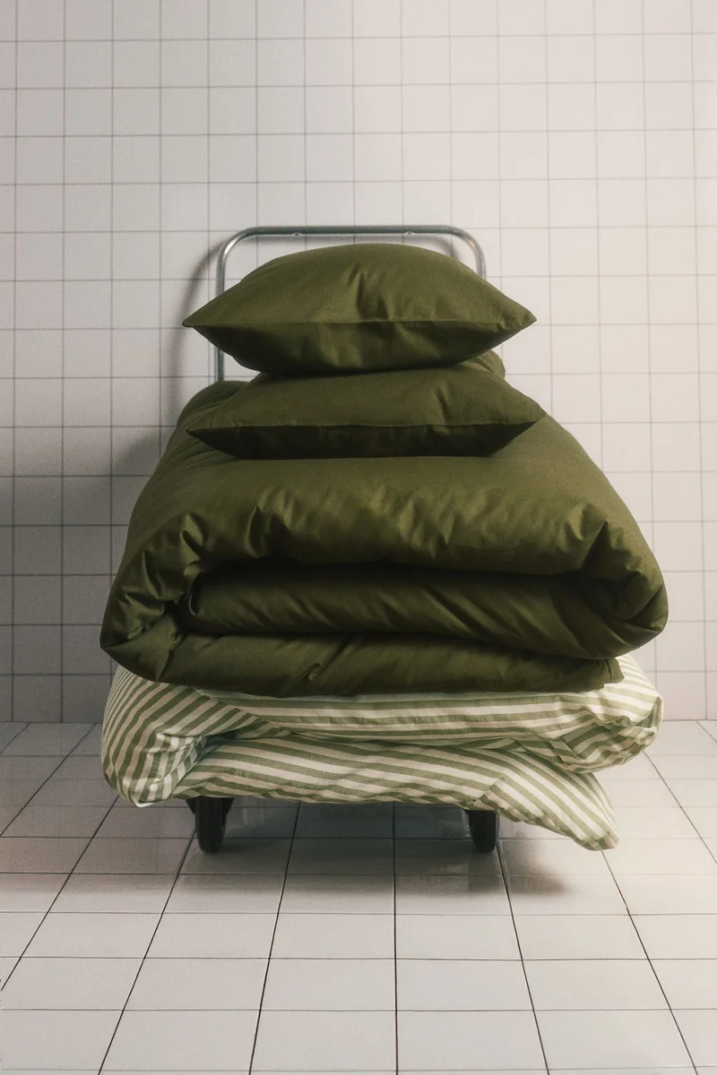 اتش اند ام طقم غطاء لحاف من القطن