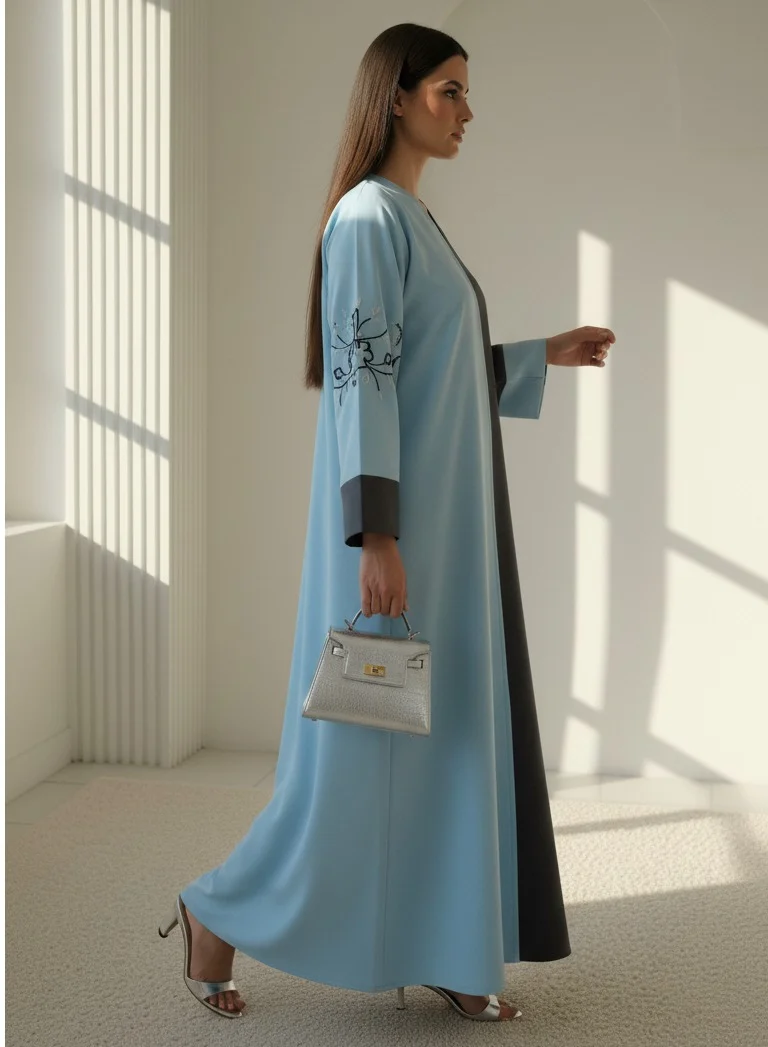 مويستريت The Dual-Tone Contrast Abaya