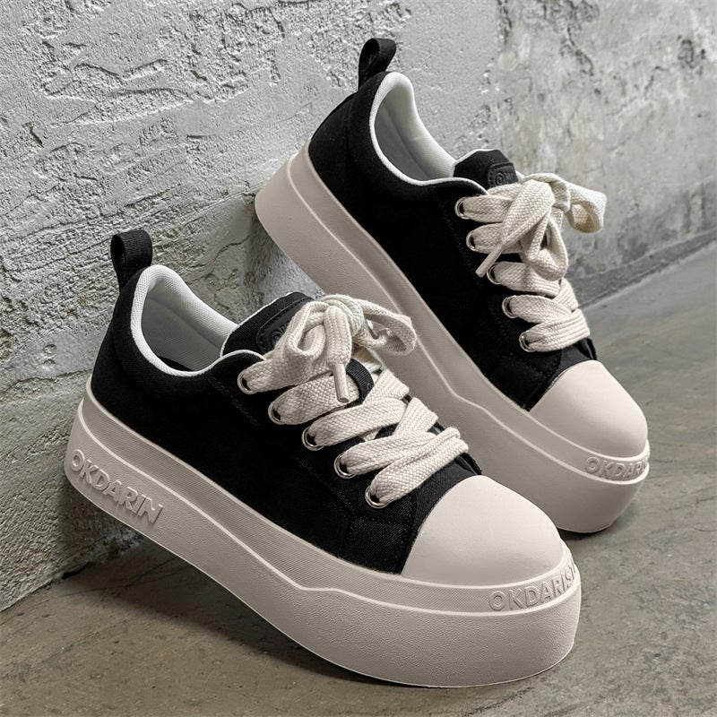 58142 Niche All-match Classic Black and White Big-toe Shoes Men''s and Women''s Ugly Cute Simple Height-increasing Casual Canvas Sneakers - Image 1