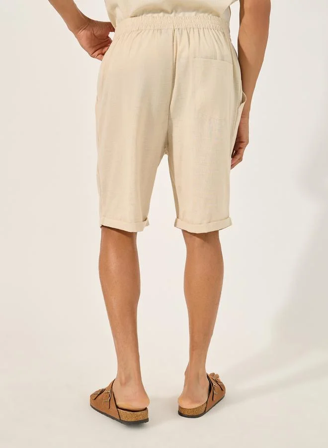 Styli Styli Mid Rise Regular Fit Pleated Shorts