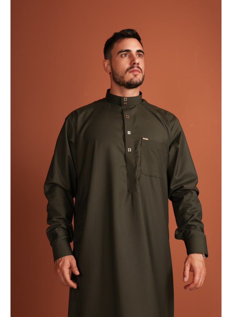 Yigo by Mariam Qamis Rachid – Men’s Long Qamis in Dark Olive Green | Mens Thobes | Mens Kandora  - Image 2
