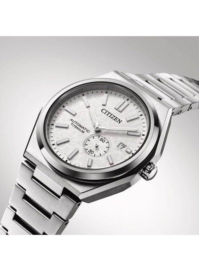 ساعة ميكانيكية رجالية بسوار سوبر تيتانيوم - - . مم