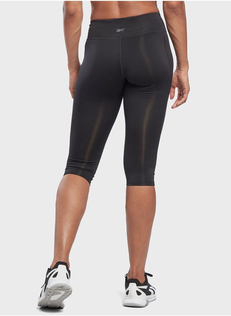 Reebok - Logo Capris - Image 1