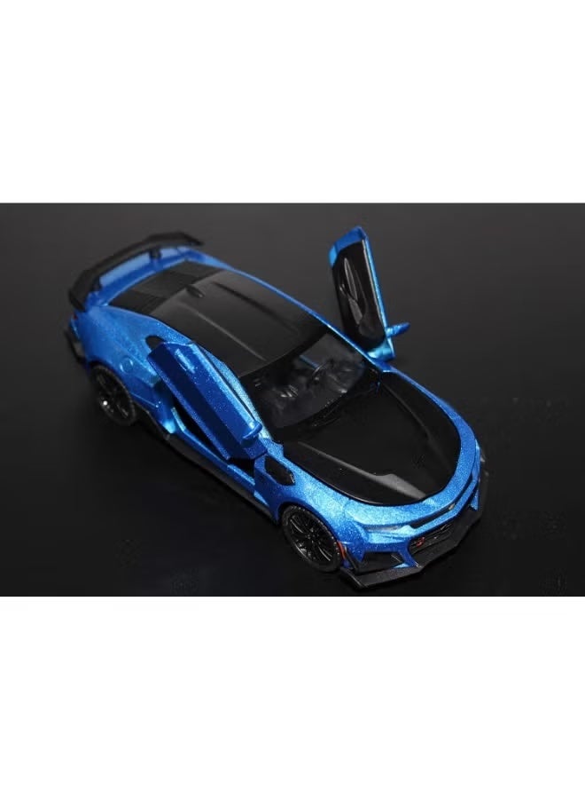 Die-Cast Metal 1:32 Scale Simulation of (Chevrolet Camaro) with Openable Doors and Pull Back Action, Lights And Music (BLUE) - Image 4