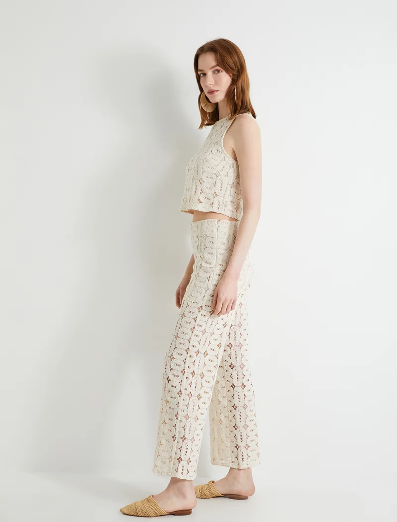كوتون Straight Leg Medium Rise Crochet Trousers
