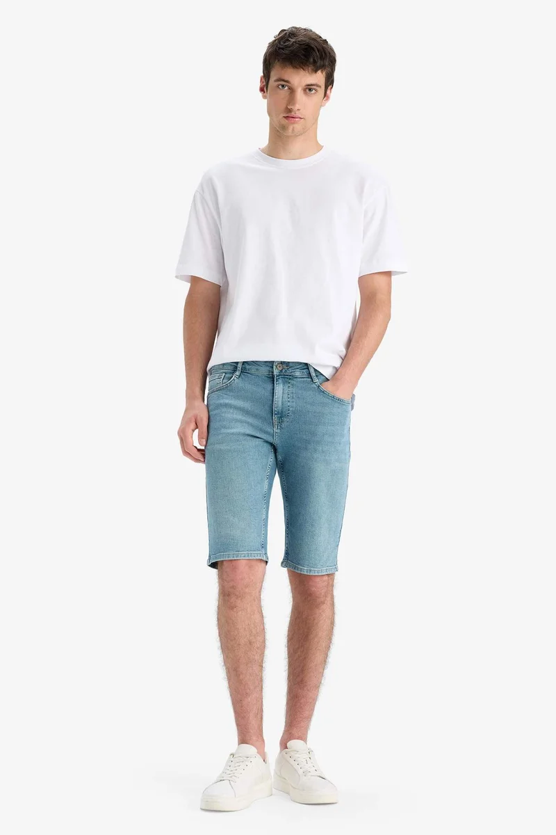 ديفاكتو Slim Fit Denim Bermuda Shorts