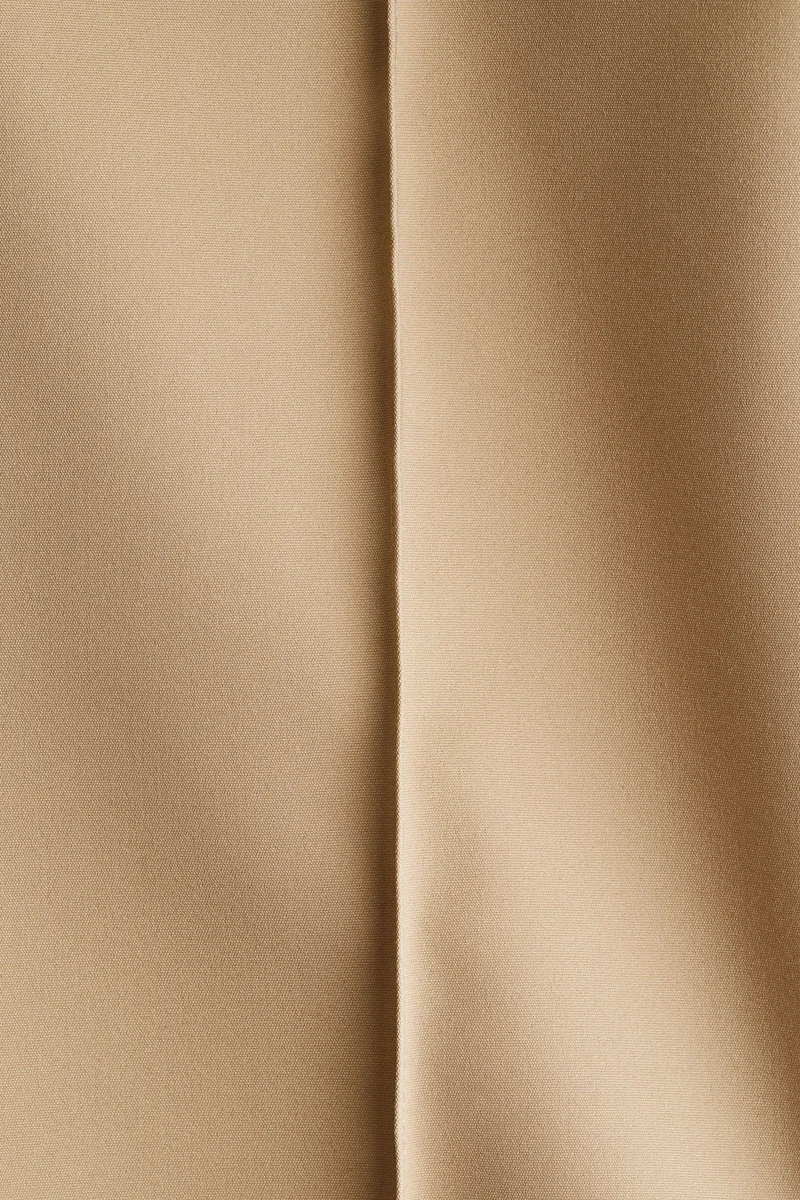 اتش اند ام بنطلون من القماش