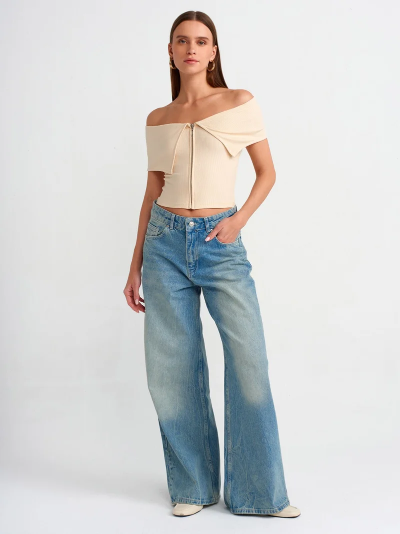 ديلفين 30748 Off Shoulder Zipper Detailed Top-Beige