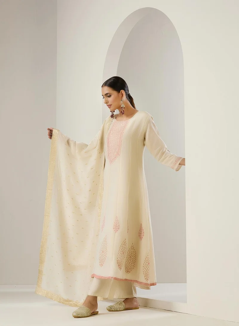 ISHIN Anarkali Fit Embroidered Pattern Round Neck Three Quarter Sleeves White Colour Woven Silk Kurta Set