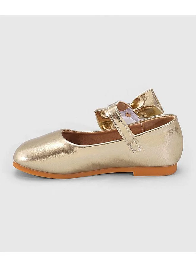 Mark & Mia Mark & Mia Rhinestones & Pearl Embellished Bow Detailed Velcro Closure Ballerinas - Gold