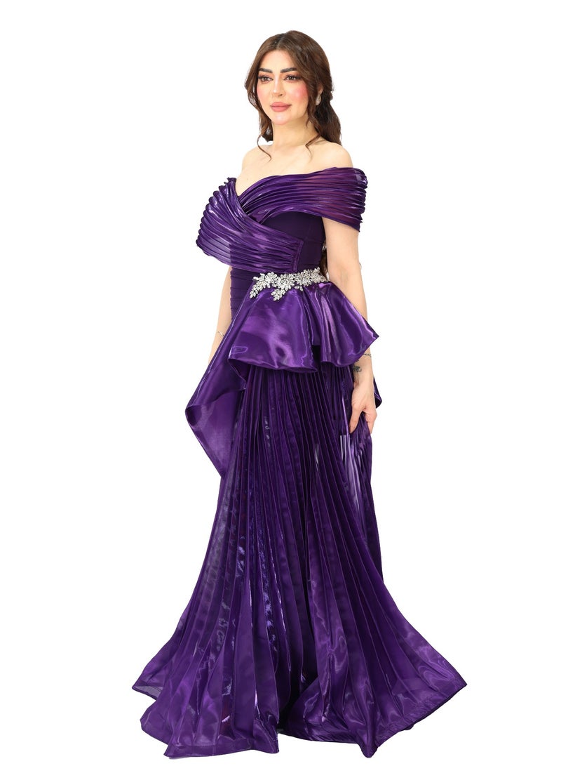 MODERN DESIGNER A luxuriously designed occasion dress suitable for royal weddings or any formal occasion where you appear at your most elegant  - Image 2