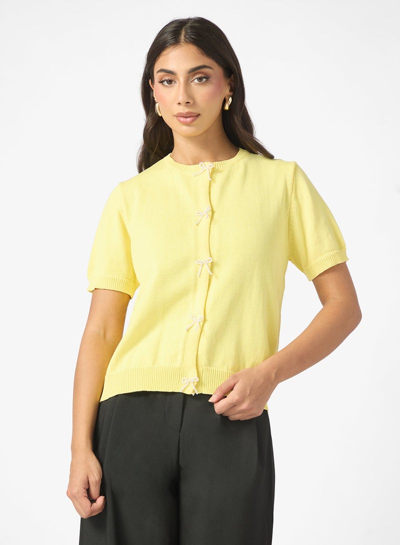 ايلا كارديجان بتفاصيل ربطة عنق - Image 1