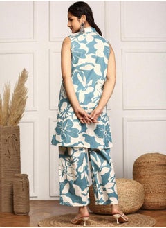 ISHIN Floral Printed Cotton Blazer and Trousers Co-Ords by Styli  - Image 4