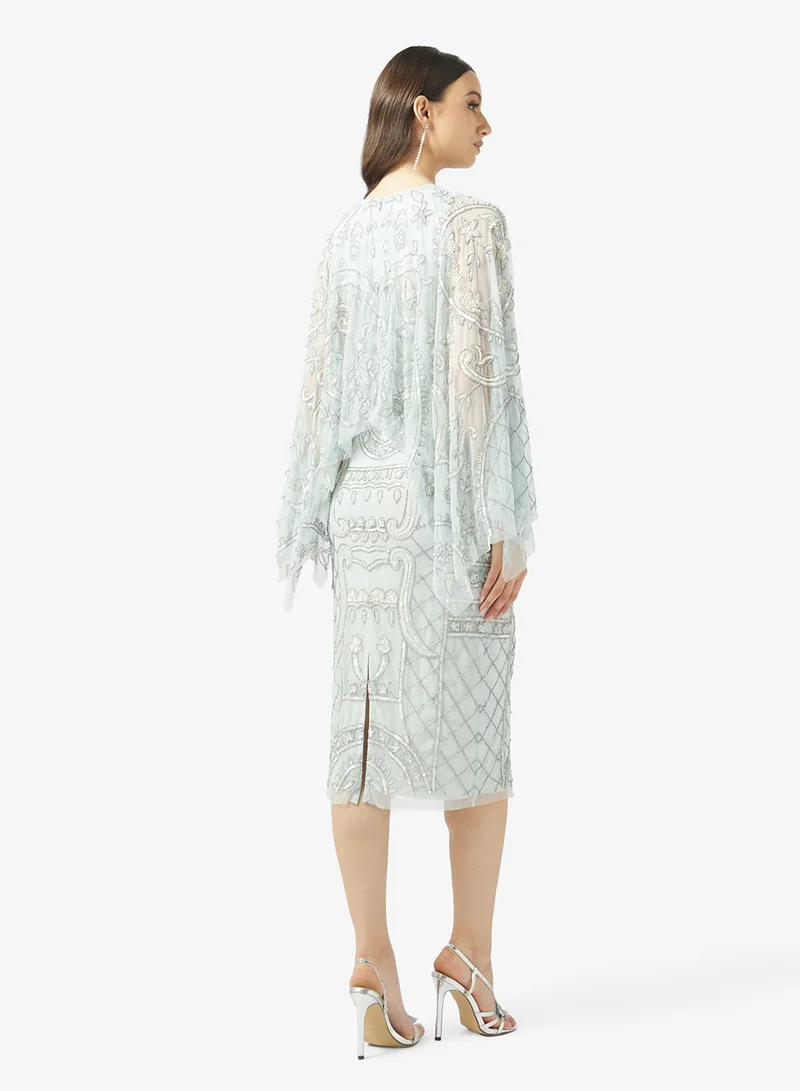 فروك اند فرل فستان ميدي بأكمام واسعة مزينة