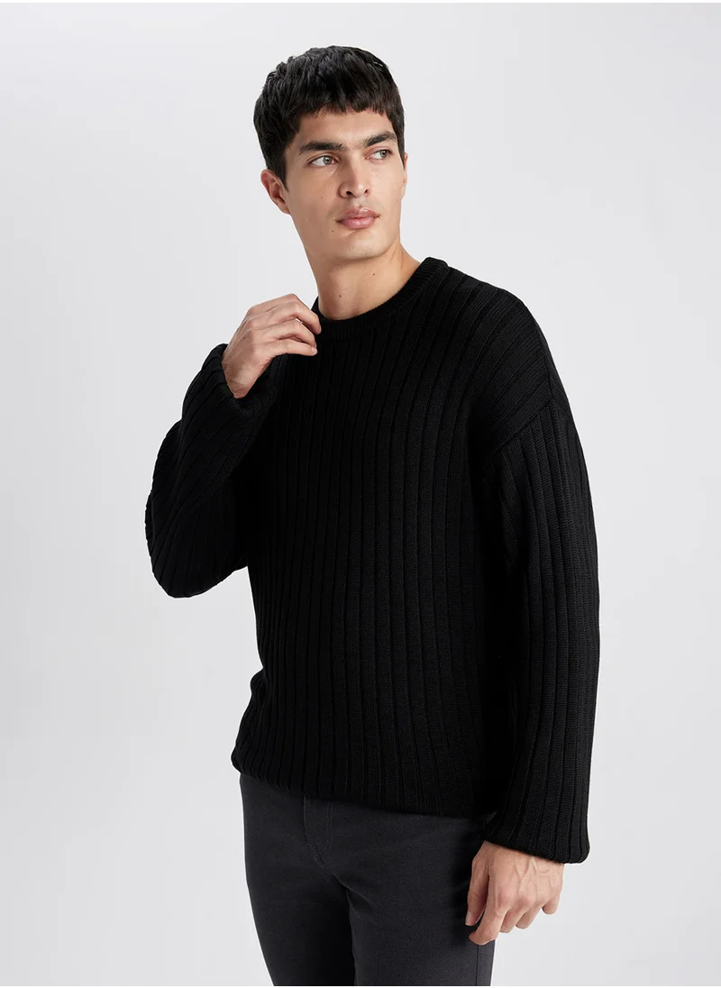 ديفاكتو Relax Fit Crew Neck Sweater