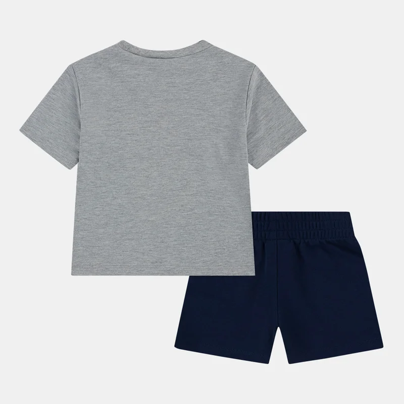 نايكي طقم تي شيرت وشورت نادي الأطفال