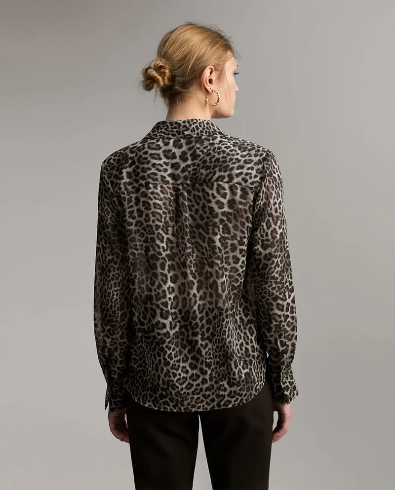 Lola Casademunt Blouse with contrast detail