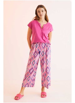 Short-sleeved T-shirt