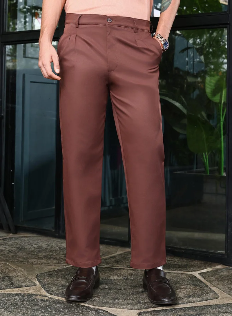 Campus Sutra Men Pleated Twill-Tailored Trousers | Mid-Rise, Side-Adjuster Waist | Button , Straight Hem | Solid Twill | Woven Fabric For Casual & Daily Wear | Russet Brown