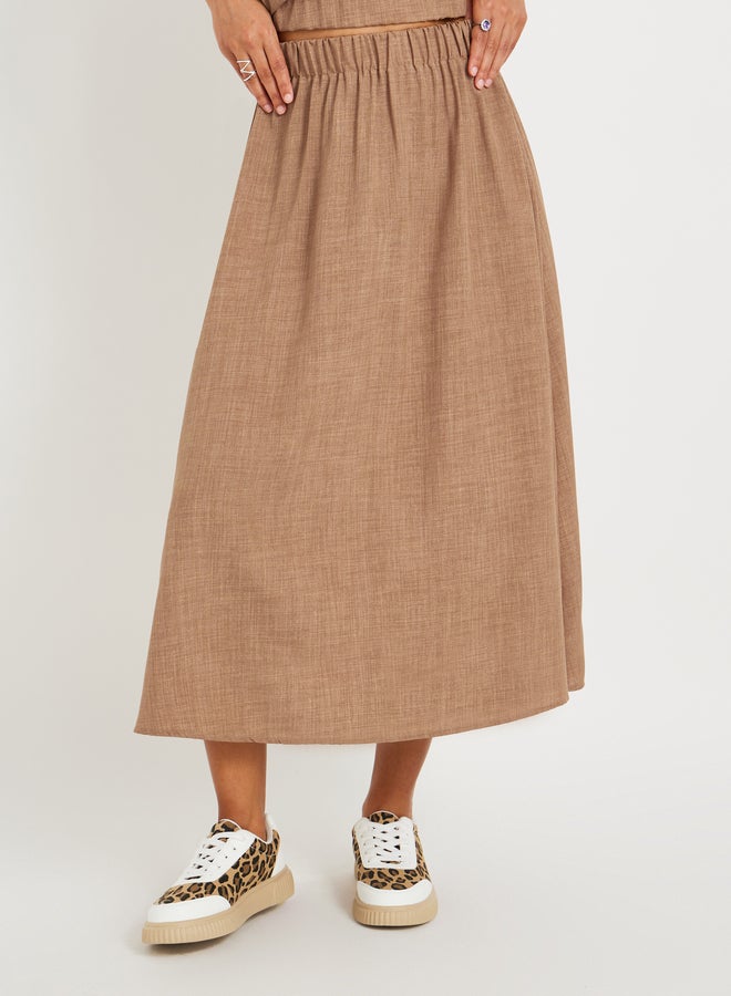 تايك تو طقم بلوزة قصيرة بأكمام قصيرة وتنورة ميدي - Image 4