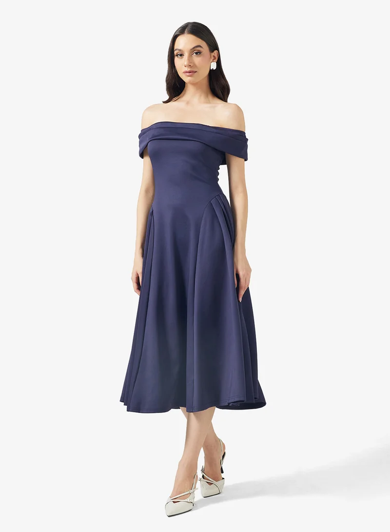 ايلا Off Shoulder Dress With Ruched Detail