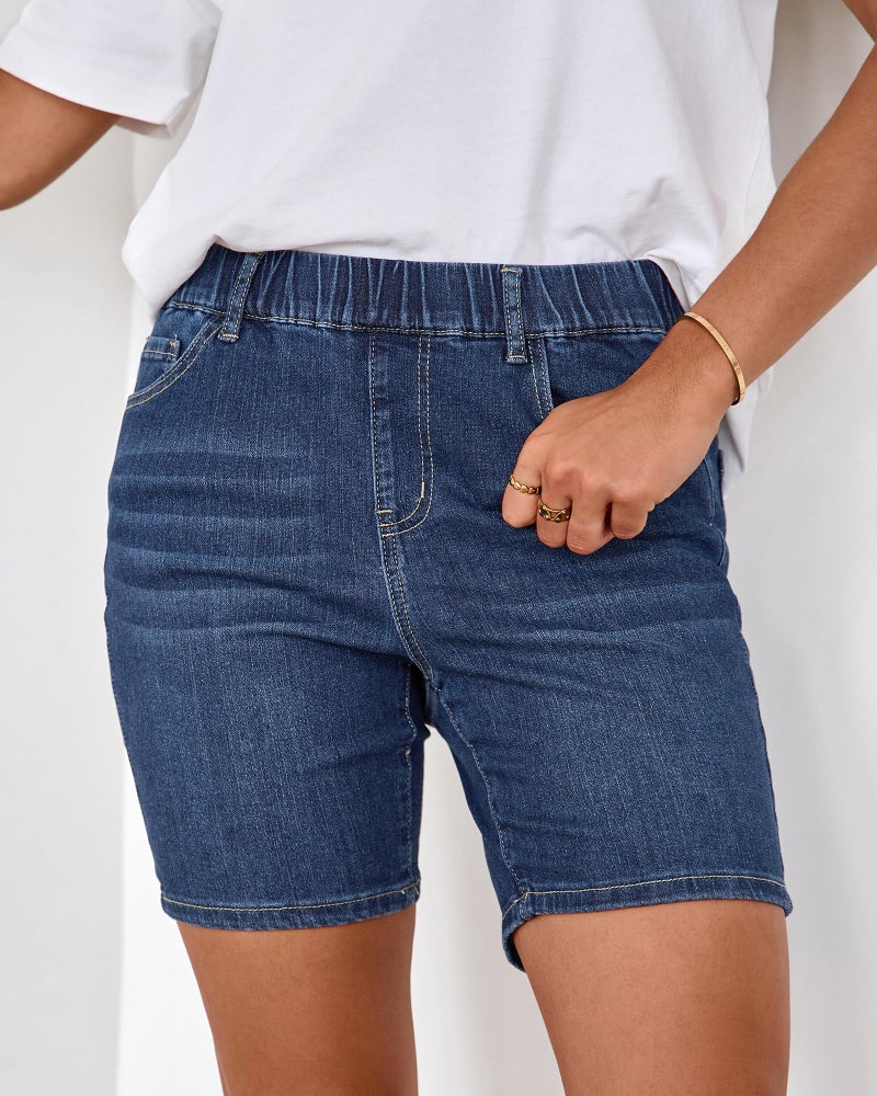luvamia Jean Shorts for Women Trendy Pull On Mid Rise Elastic Waist Summer Casual Stretchy Long Denim Walking Shorts Indigo Dark Blue Size X-Large Fits US 16-18 - Image 5