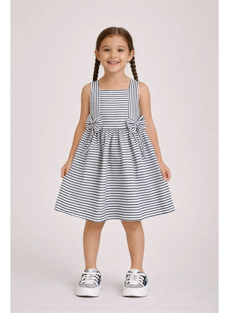 فكتور اند جين Girls’ Woven Striped Dress – Bow Detail Sleeveless Dress