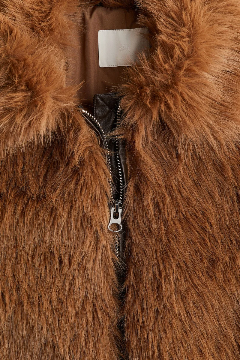 اتش اند ام جاكيت بتصميم منفوش