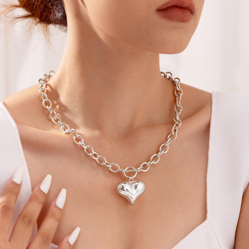 Robaice Chunky Silver Heart Necklace for Womenï¼ŒSilver Plated Chunky Heart Pendant Bold Chain Necklace with Toggle Claspï¼ŒWaterproof Non Tarnish Hypoallergenic Chunky Statement Jewelry Gift for Women - Image 4