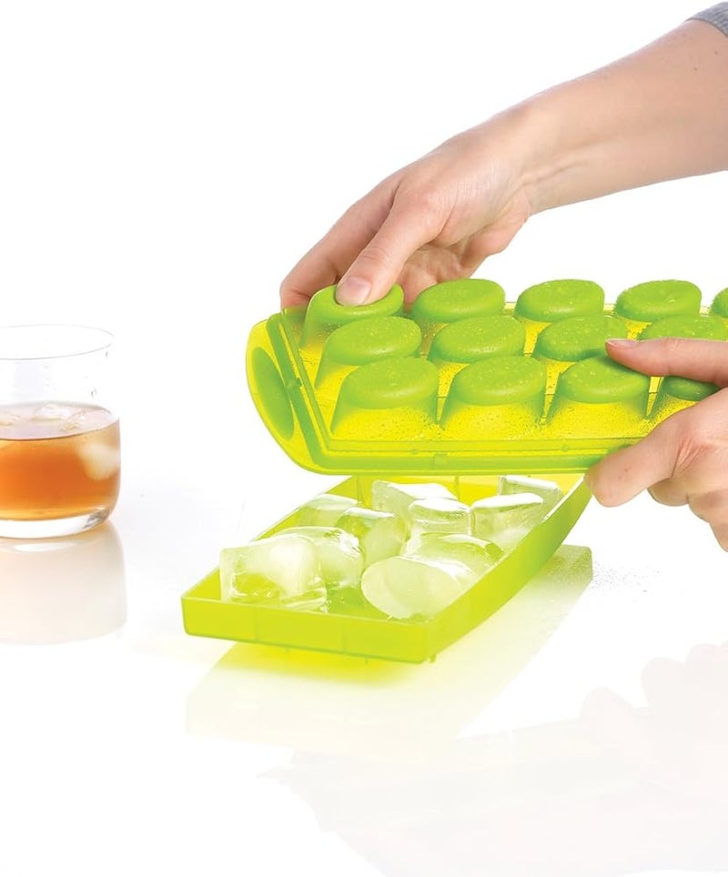 Mastrad Oval Ice Cube Tray - Ice Cube Tray with Lid - 15-Compartment Ice Cube Tray - Stackable Ice Cube Maker with Useful Serving Tray Lid - Flexible Housing for Easy Release - Image 3