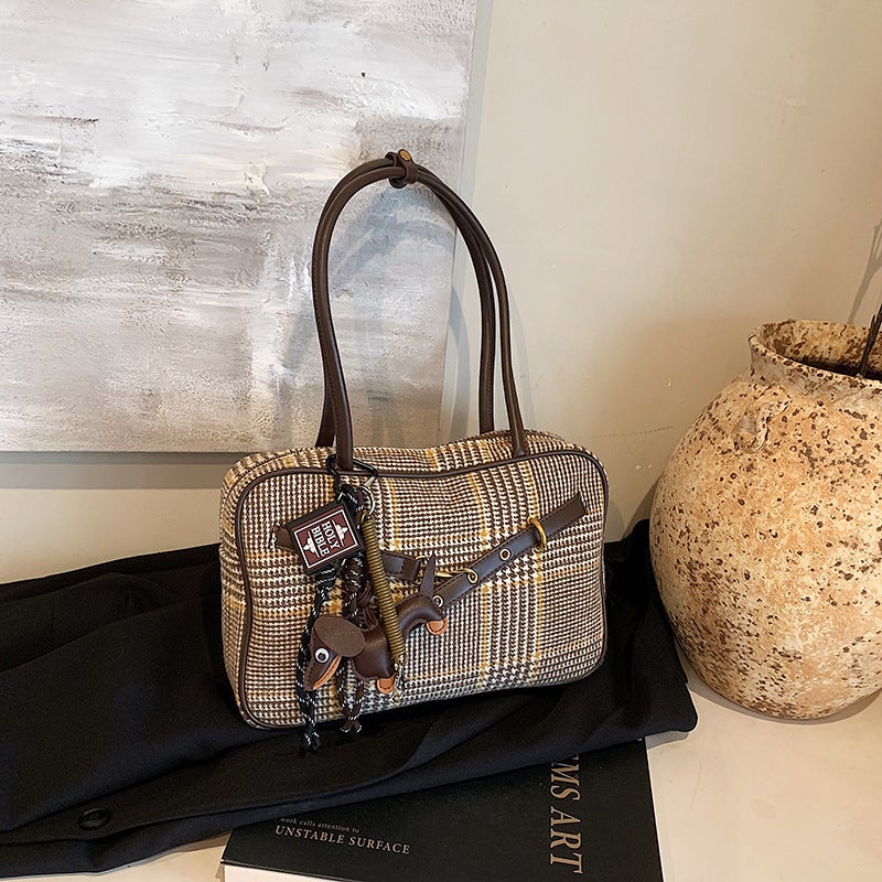 Commuter Large Capacity Bag Women'S Fashion Houndstooth Shoulder Underarm Bag Fashionable Portable Boston Bag - Image 1