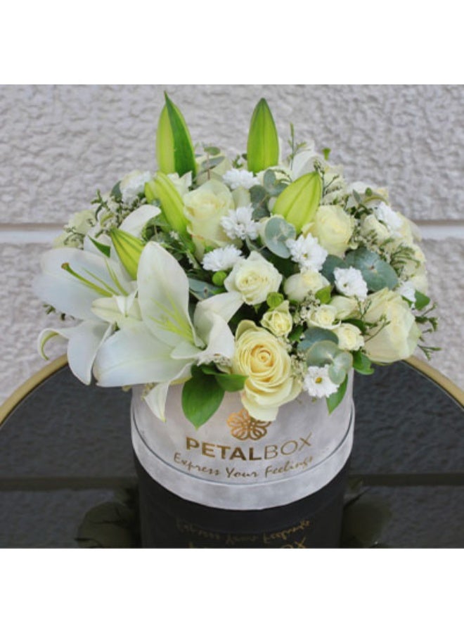 Generic Mixed White Flowers White Lilies Special Green And White Flower Fillers Grey Velvet Premium Hat Box 