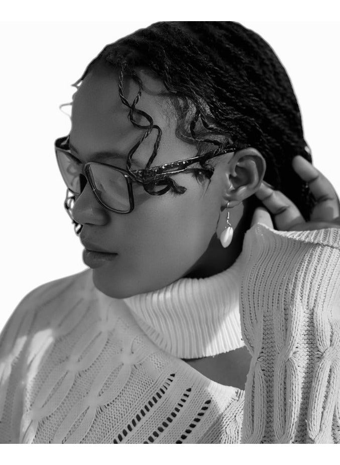 Afro Melanin Cowrie Shell Earrings - Image 1