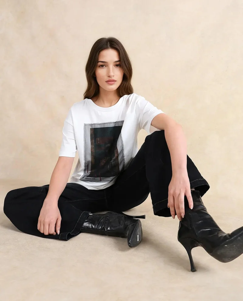 Rareism Women's Graphic Print T-Shirt