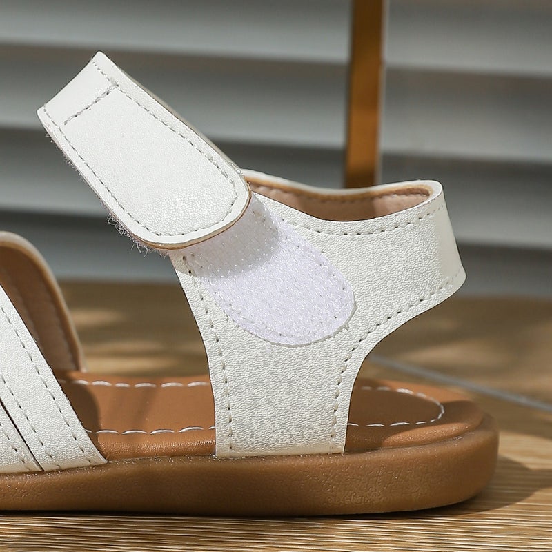 Girls' 2026 New Summer Trendy Simple Flat Shoes With A Sense Of Design, Outdoor Beach Sandals, White - Image 5