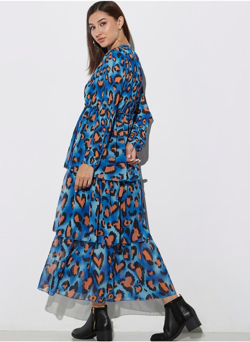 Crew Neck Printed Tiered Dress - pzsku/Z578B82EC6733654A21B6Z/45/_/1702585162/82cb8399-2b08-49d2-addd-67895cf3e2c1