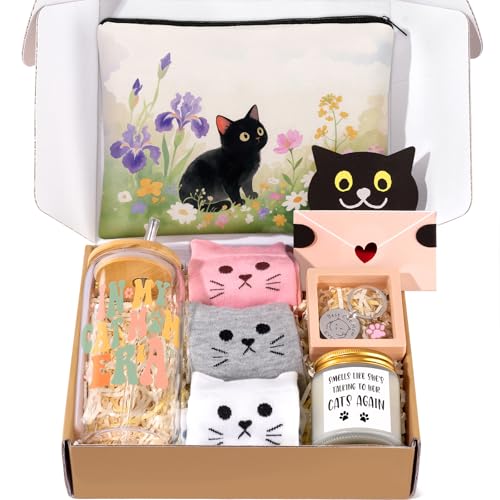 Giftissimo Cat Lover Gifts for Women, Cat Gifts for Women, Cat‘s Themed Gift for Christmas Mothers Day Birthdays, Funny Gift for Cats Lovers for Crazy Cats Lady Mom Daughters with Glass Cup Scented Candle Socks - Image 1