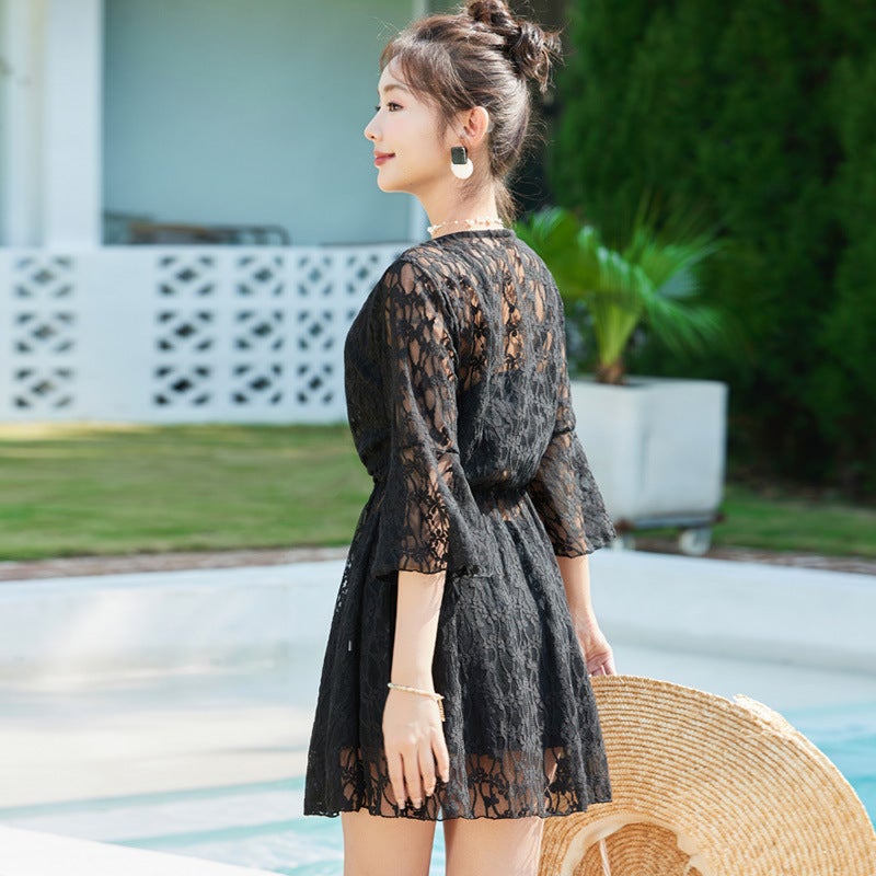 بلوزة سباحة نسائية بأكمام طويلة مع تنورة مقسومة مزينة بأكتاف مزدوجة بلون موحد - Image 4