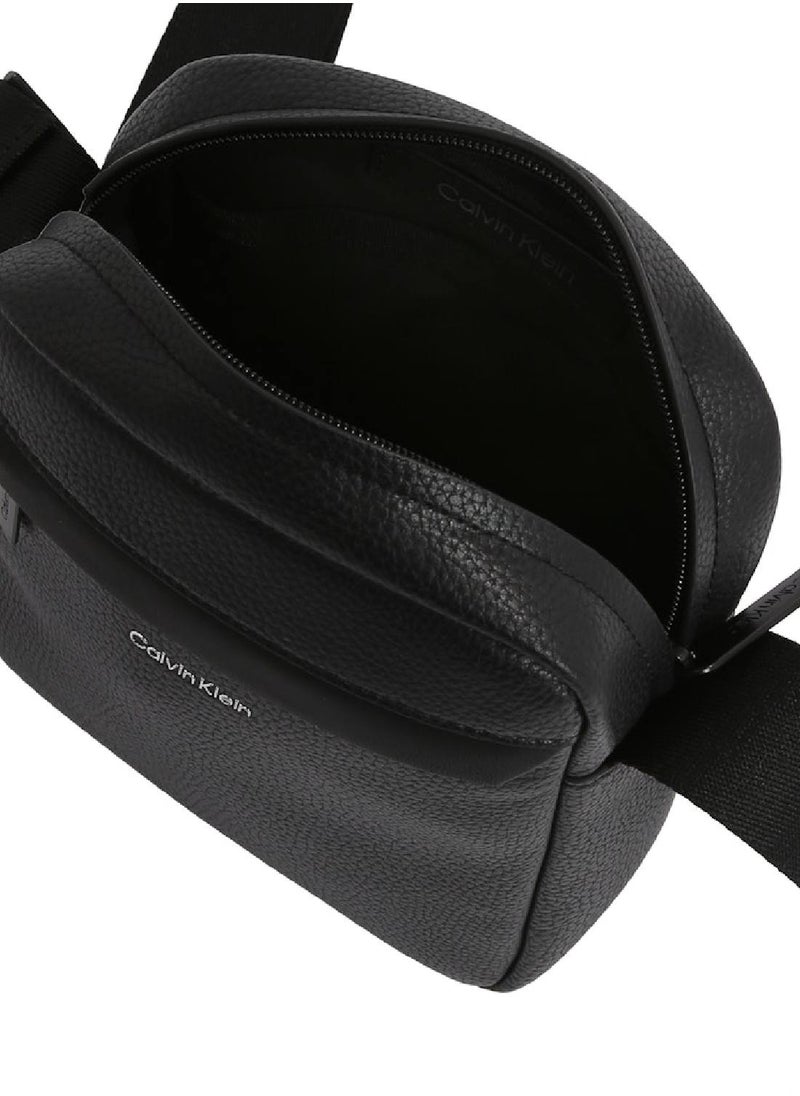 CALVIN KLEIN Reporter Bag  - Image 3