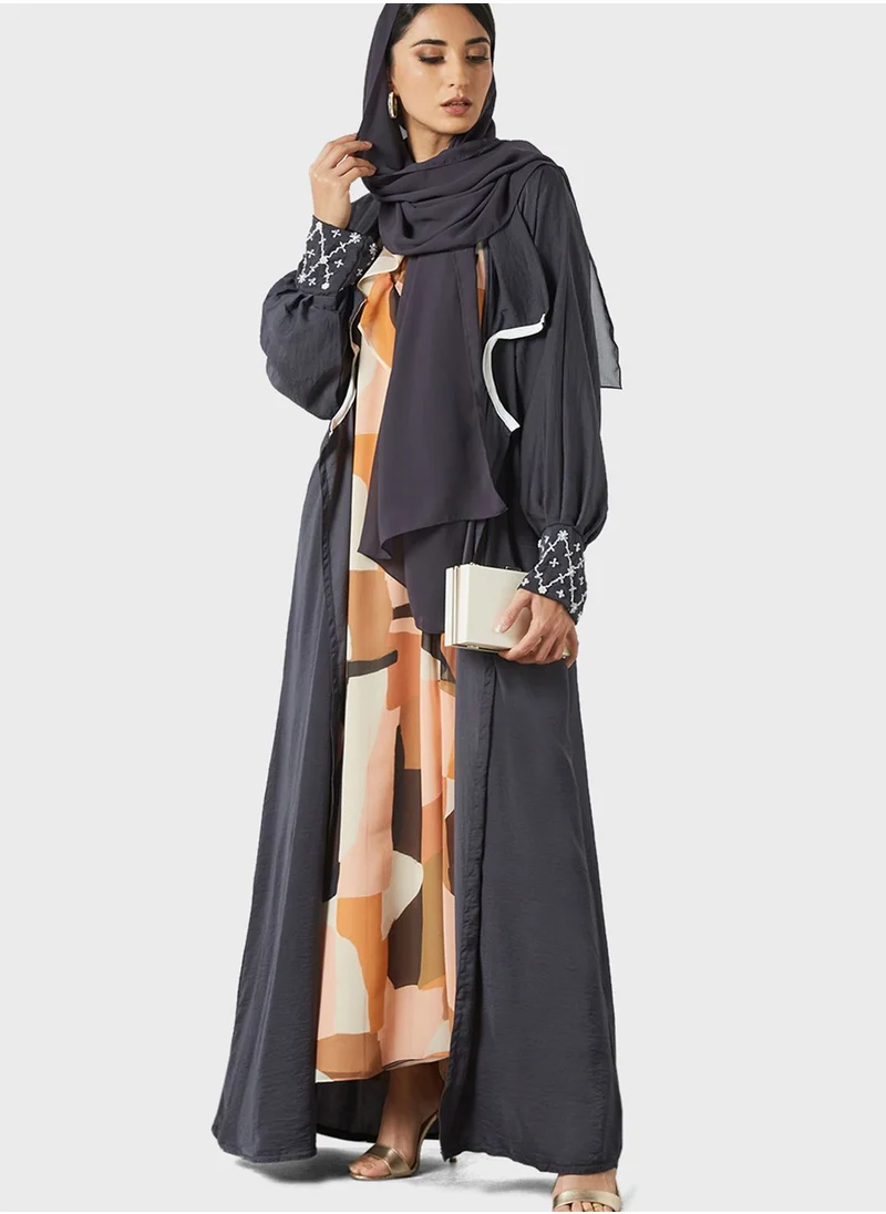 Threadz by Ajooni Sleeve Cuff Detailed Abaya