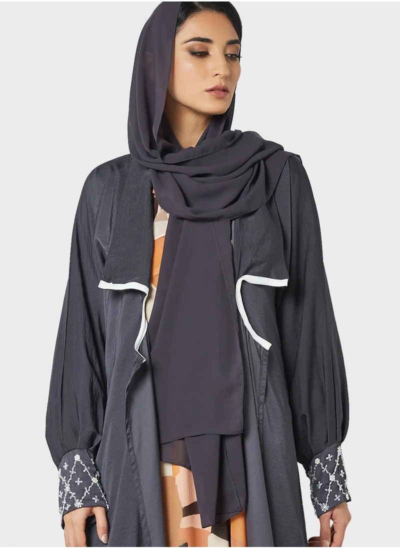 Threadz by Ajooni Sleeve Cuff Detailed Abaya