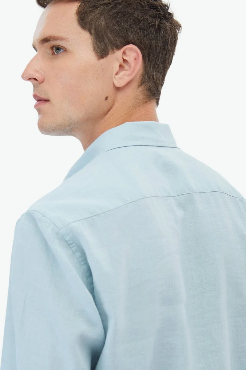 كيب Mint Plain Regular Fit Woven Casual Cotton Blend Shirt