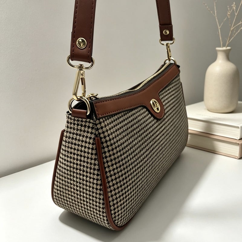 Women's Crossbody Bag with Monogram and Houndstooth Pattern - Image 4