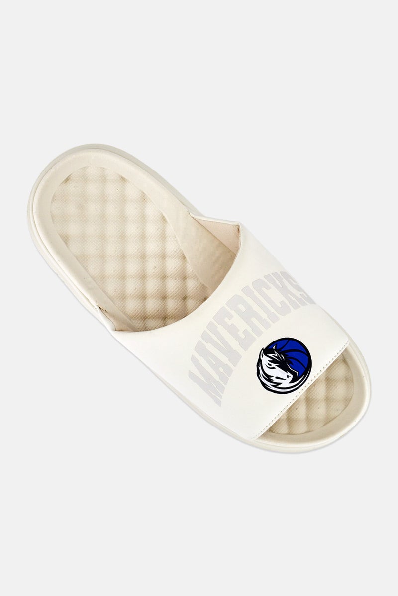 ISlide Men Dallas Mavericks Tonal Pop Slip On Slides, Off White - Image 4