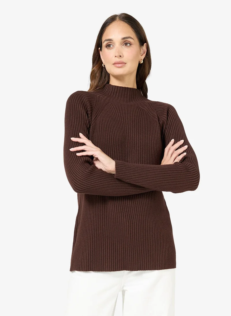 ايلا كنزة بياقة سلحفاة