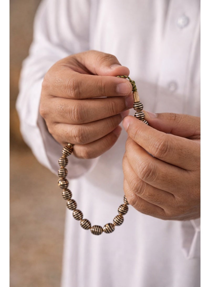 Elegant Islamic rosary containing 30 beads, bright and eye-catching, with a luxurious gift box suitable for placing the rosary or pen inside - Image 2