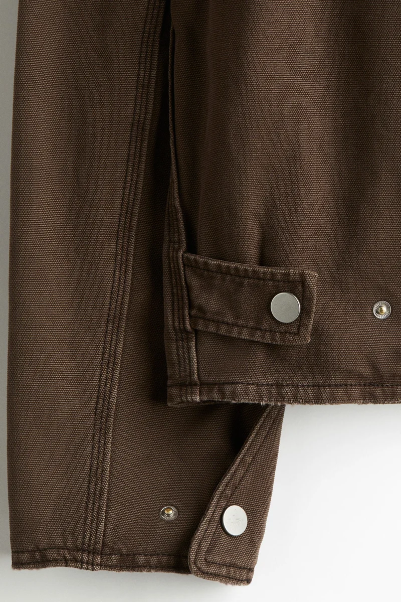 اتش اند ام جاكيت من قماش الكانفاس بقصّة عادية