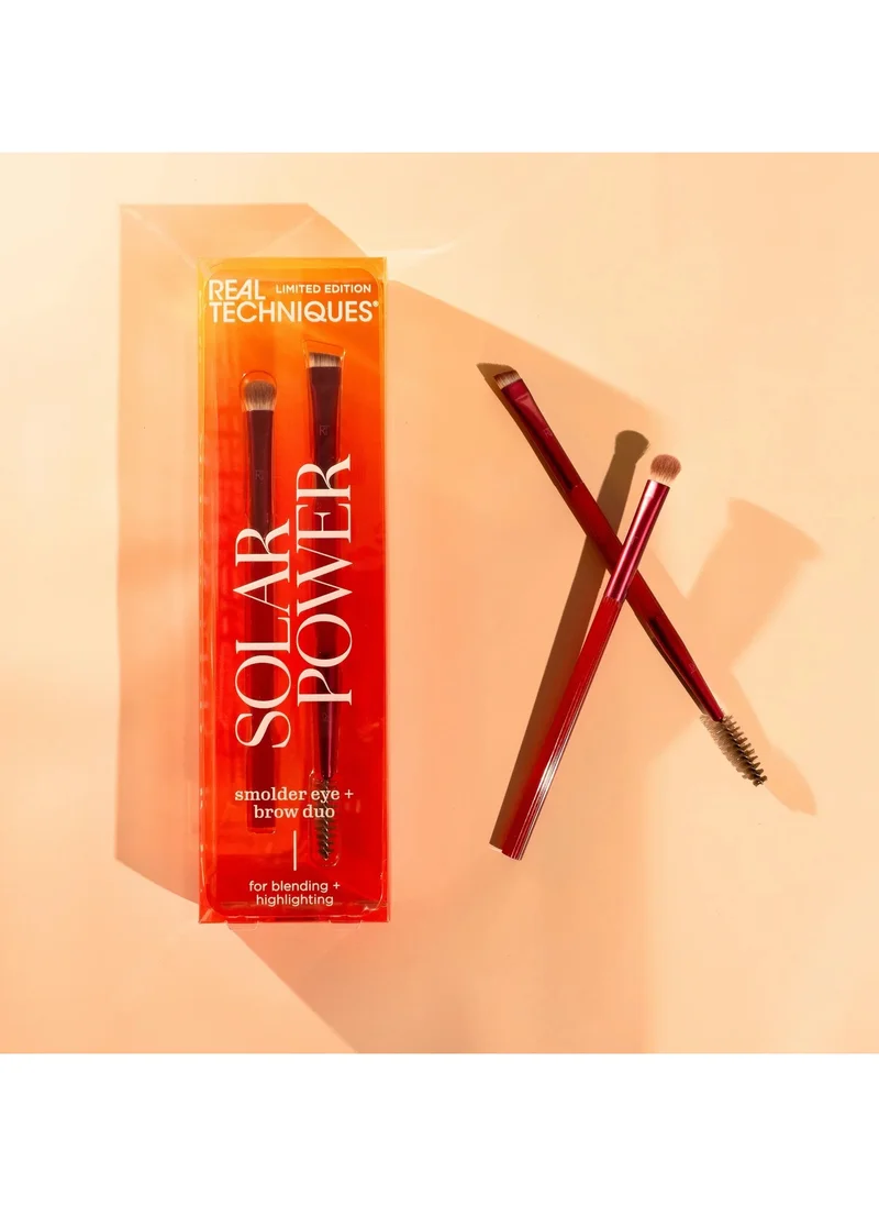 REAL TECHNIQUES Smolder Eye + Brow Duo