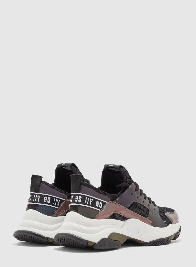 STEVE MADDEN Ajax Chunky Low Top Sneaker