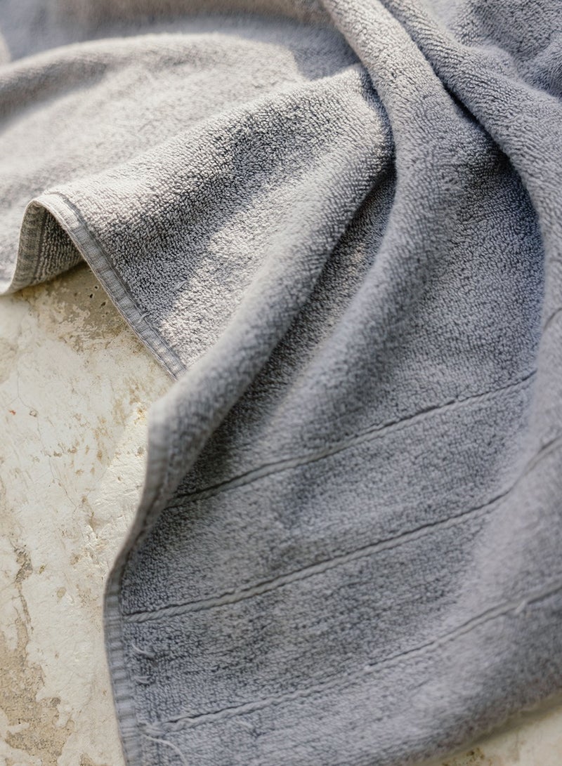 More cottons  منشفة جاكار  - Image 3